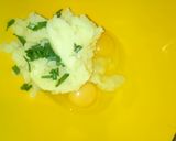 A picture of step 4 of Mashed potato pancakes.