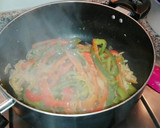 Foto del paso 4 de la receta: Quinoa con Verduras y Pollo sabor fajita!