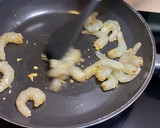 Foto del paso 4 de la receta: Langostinos sabrosos con patatas