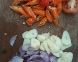 Foto langkah ke 1 dari resep Telor Ceplok Kuah Santan.
