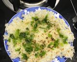 Hình bước làm 3 của món Cơm cháy dầu (mỡ) hành trên chảo gang chay mặn đều dùng được