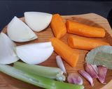 A picture of step 1 of Homemade Chicken Broth.