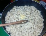 Foto del paso 2 de la receta: Fideos gratinados al horno con longanizas al orégano