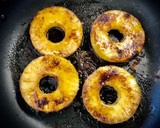 Foto del paso 6 de la receta: Piña asada con requesón
