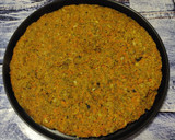 Foto del paso 3 de la receta: Pizza vegana con base de avena y chía y zanahoria con guarnición