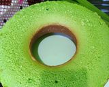 Foto langkah ke 6 dari resep Bolu pandan.