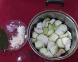 Foto langkah ke 1 dari resep Sayur Bening Labu Putih.