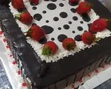 Foto langkah ke 10 dari resep Kue ulang tahun blackforest / blackforest ganache.