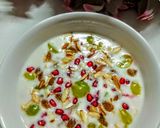 A picture of step 4 of Colourful fruits raita.
