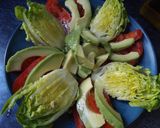 Foto del paso 2 de la receta: Cogollos de lechuga con atún y pistachos