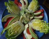 Foto del paso 2 de la receta: Cogollos de lechuga con atún y pistachos