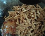 Foto langkah ke 4 dari resep Kering Tempe Manis Pedas.