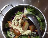 Hình bước làm 2 của món Salad trộn dầu mè