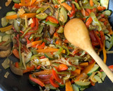 Foto del paso 4 de la receta: Wok de verduras y setas