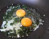 Foto del paso 3 de la receta: Chaya con huevos