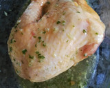Foto del paso 5 de la receta: Pollo asado con salsa sriracha