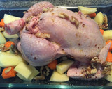 Foto del paso 6 de la receta: Pollo relleno para Navidad con nueces y ciruelas