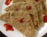 Aloo Pyaz Paratha recipe step 5 photo