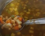 Foto del paso 5 de la receta: Caldo tlalpeño a mi estilo