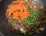 รูปขั้นตอนการทำที่ 4 ของ กะเพราหมูสับไข่ดาว
