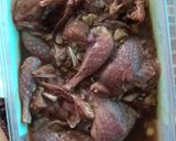 Hình bước làm 1 của món Cút chiên bơ