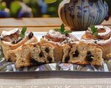 Mascarpone krémmel töltött aszalt szilvás kelt csigák recept fázis 10 fotója