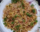 A picture of step 11 of Chicken chowmein with macroni.