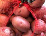 A picture of step 1 of Boiled Red Baby Potatoes.