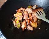 Foto langkah ke 2 dari resep Ayam kecap pedas.
