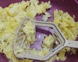 Foto langkah ke 3 dari resep Mashed Potato Cheese.