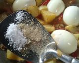 Foto langkah ke 3 dari resep Telur Kentang Tumis Kecap.