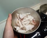 芹菜甜椒炒花枝的食譜步驟3照片