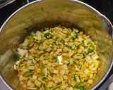 Foto del paso 10 de la receta: Guardia civiles con chaquetones Rápidos (garbanzos con acelgas)