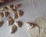 Foto del paso 4 de la receta: Tapas de empanada para frito y horno