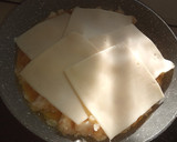 Foto del paso 6 de la receta: Tortilla de coliflor rellena de queso 🥦 🧀