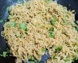 A picture of step 4 of Cheesy Maggi Wrap.