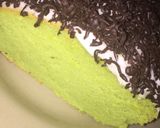 Foto langkah ke 9 dari resep Bolu pandan panggang.