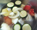 Foto del paso 3 de la receta: Lentejas con chorizo y caldo de verduras casero