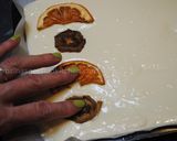 A picture of step 4 of Fruity chocolate Bars.