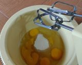 Foto langkah ke 1 dari resep Bolu Marmer.