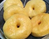 Foto langkah ke 10 dari resep Donat Susu Empuk Sehat.