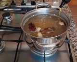 Foto del paso 2 de la receta: Arroz blanco caldoso con tomates secos y patata