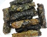 Hình bước làm 4 của món Chả cuốn lá lốt