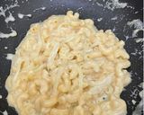 Foto langkah ke 5 dari resep Mac n Cheese.