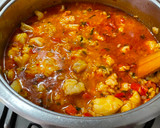 Foto del paso 6 de la receta: Arroz caldoso de rape, gambones y almejas (receta Portuguesa, "Arroz de Tamboril")