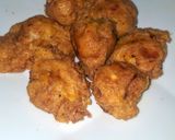A picture of step 4 of Potato balls.