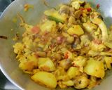 A picture of step 4 of Paddy Straw Mushroom Curry With Mustard Paste.