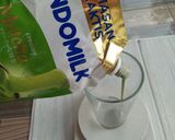 Foto langkah ke 2 dari resep Butterfly Pea Matcha Latte.