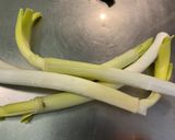Une image de l'étape 6 de Soupe de légumes aux aromates, ail frais et fumet de porc.
