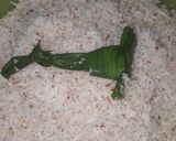 Foto langkah ke 1 dari resep Singkong Parut Kukus.